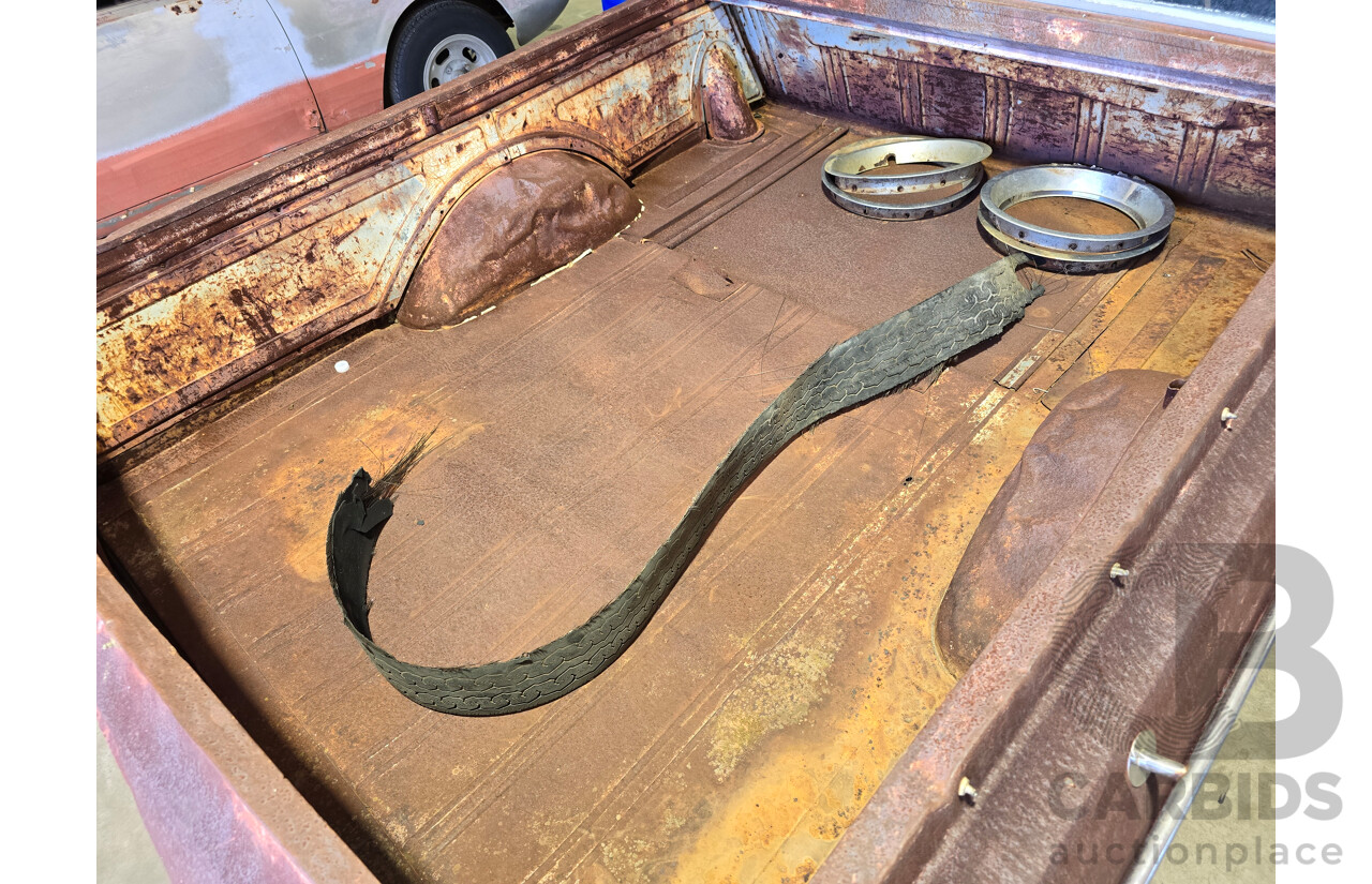 10/1966 Ford XR Falcon 500 2d Utility Silver Grey Metallic 200ci Super Pursuit 3.3L