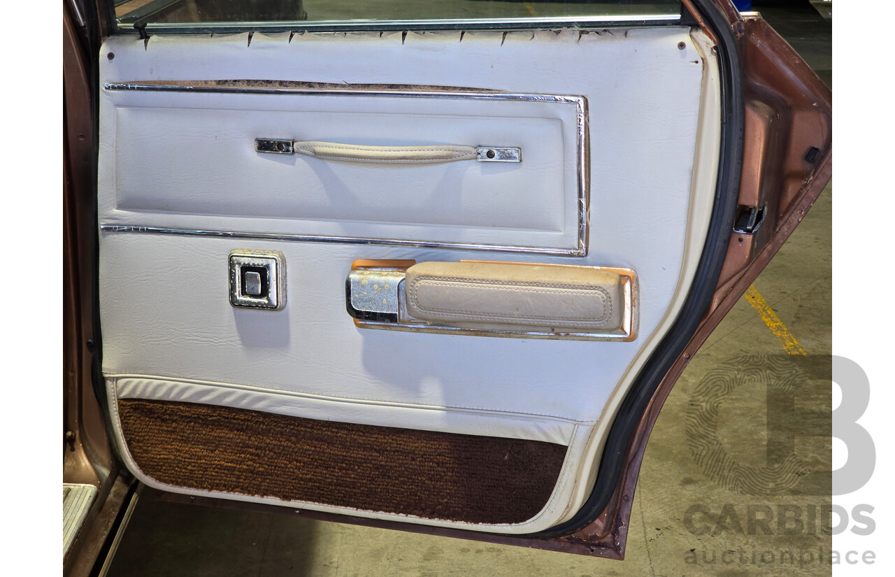 5/1971 Chrysler by Chrysler CJ 4d Sedan Brown V8 5.9L - Parts Only