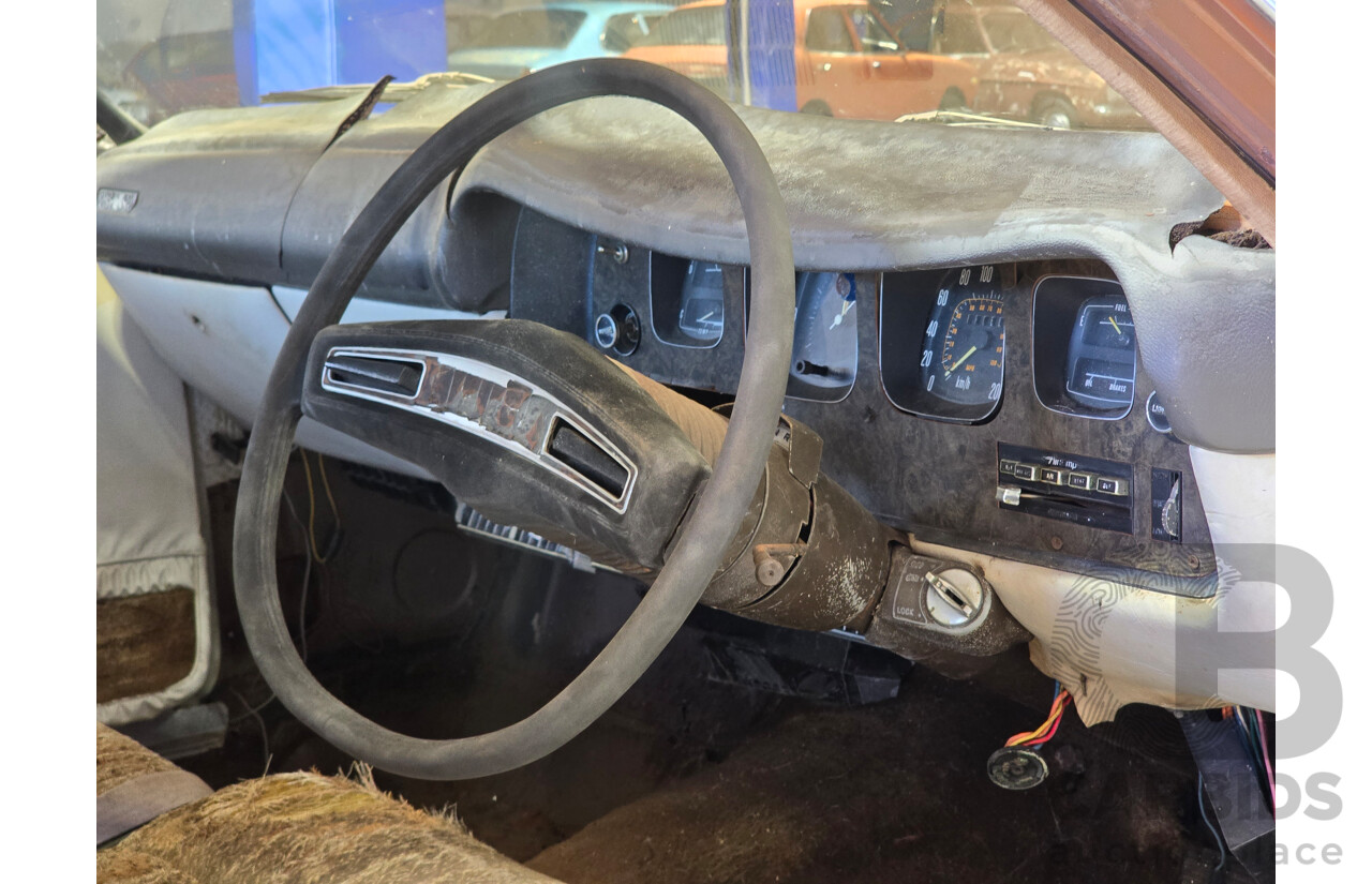 5/1971 Chrysler by Chrysler CJ 4d Sedan Brown V8 5.9L - Parts Only