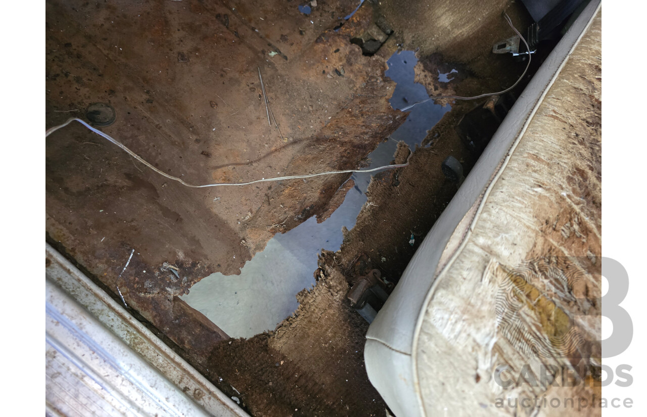 5/1971 Chrysler by Chrysler CJ 4d Sedan Brown V8 5.9L - Parts Only