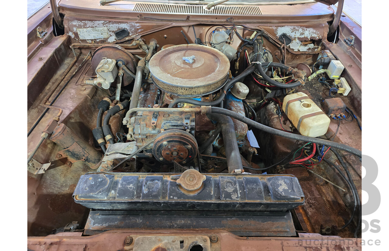 5/1971 Chrysler by Chrysler CJ 4d Sedan Brown V8 5.9L - Parts Only