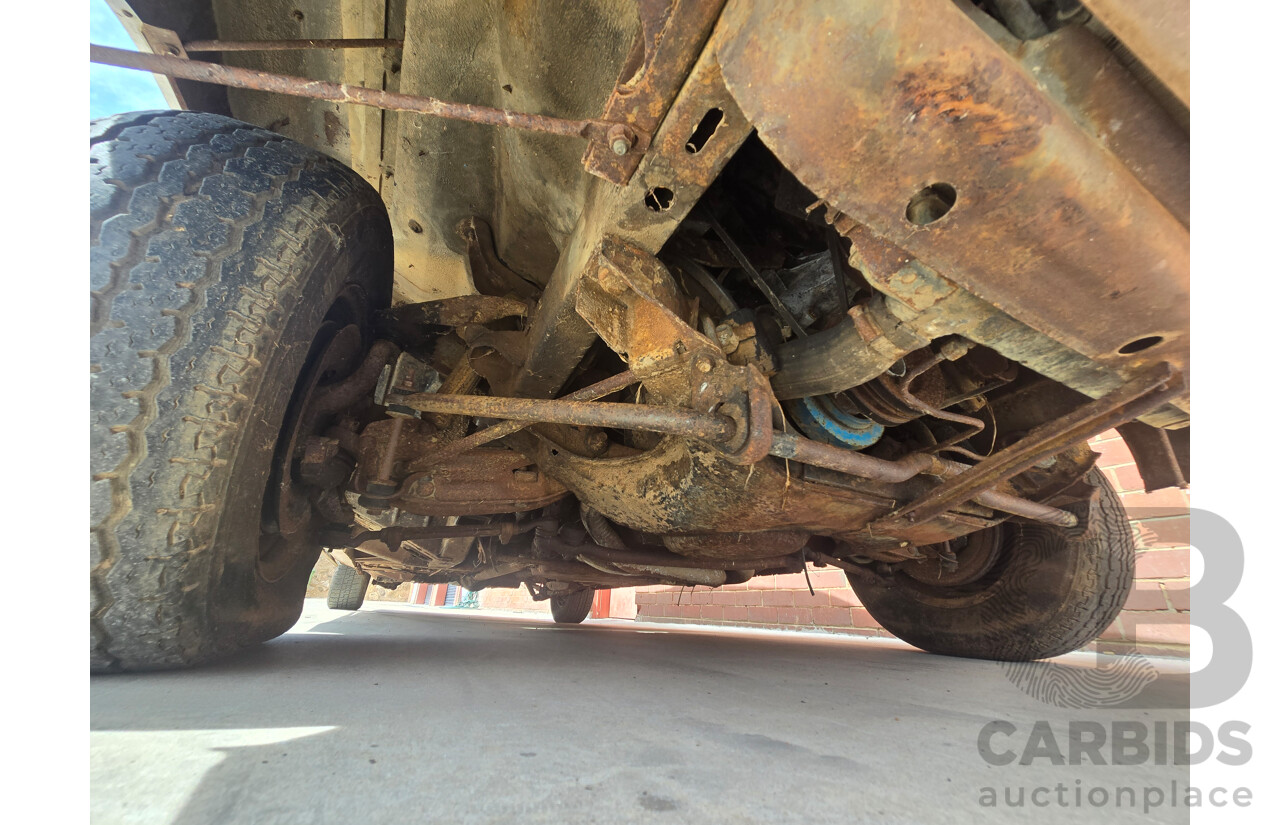 5/1971 Chrysler by Chrysler CJ 4d Sedan Brown V8 5.9L - Parts Only