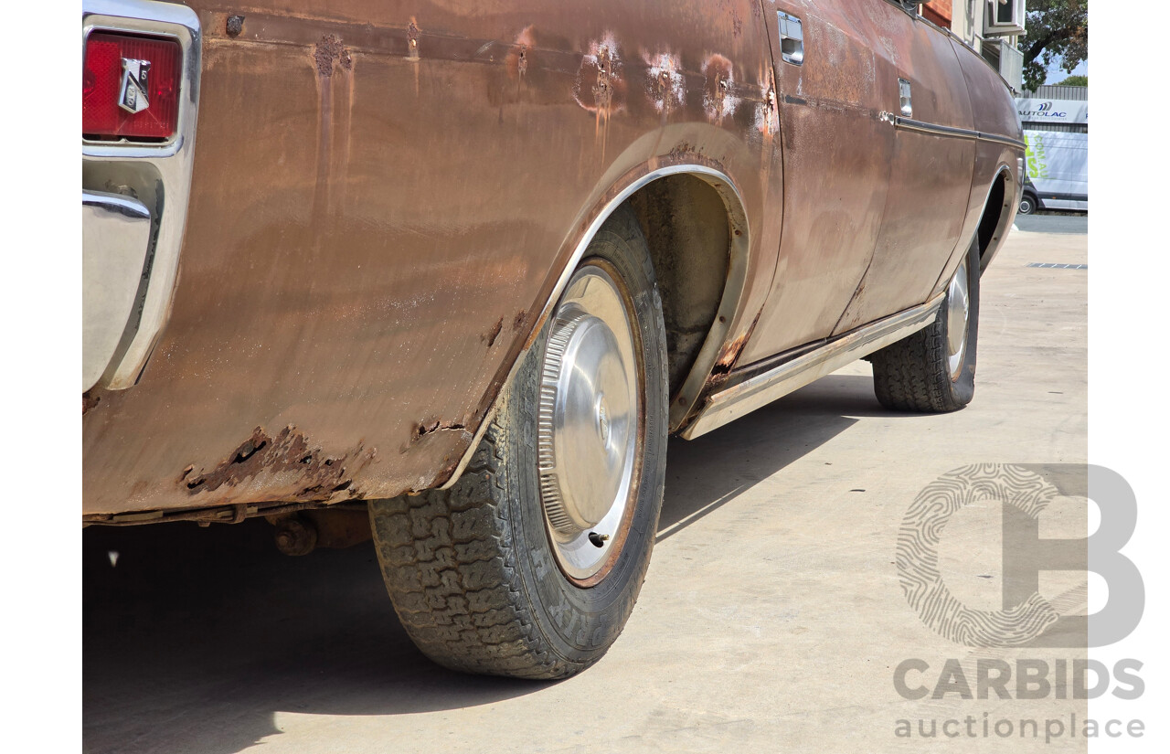 5/1971 Chrysler by Chrysler CJ 4d Sedan Brown V8 5.9L - Parts Only