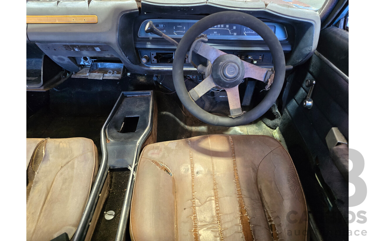 1/1977 Chrysler Valiant CL 4d Sedan Blue 4.0L