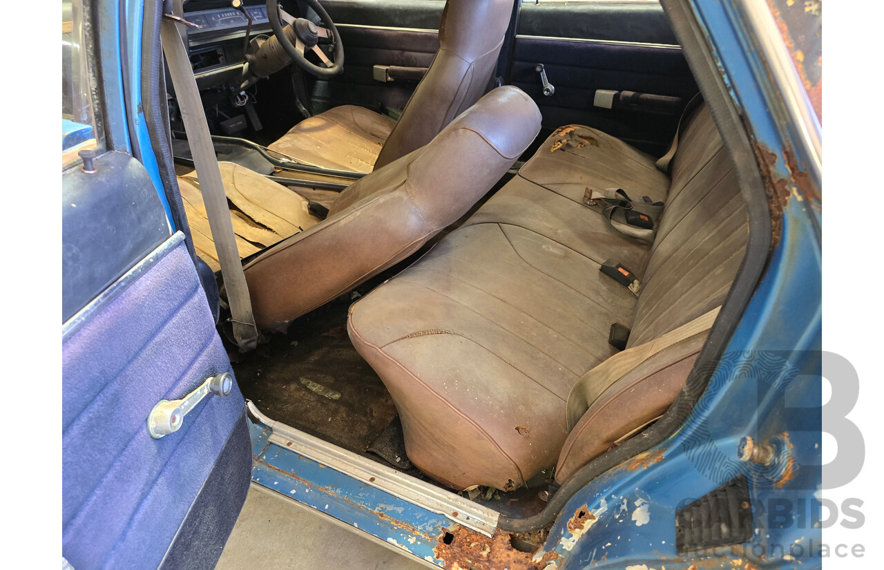 1/1977 Chrysler Valiant CL 4d Sedan Blue 4.0L