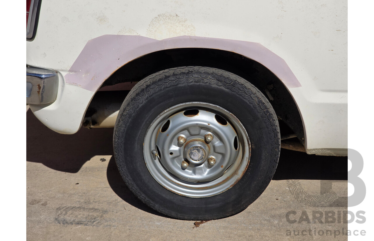 12/1974 Honda Civic SB1 1st Gen 2d Sedan White 1.2L