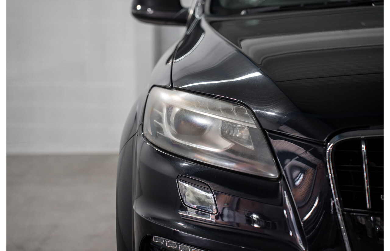 01/2012 Audi Q7 3.0 TFSI Quattro (AWD) MY12 4d Wagon Orca Black Metallic Supercharged V6 3.0L