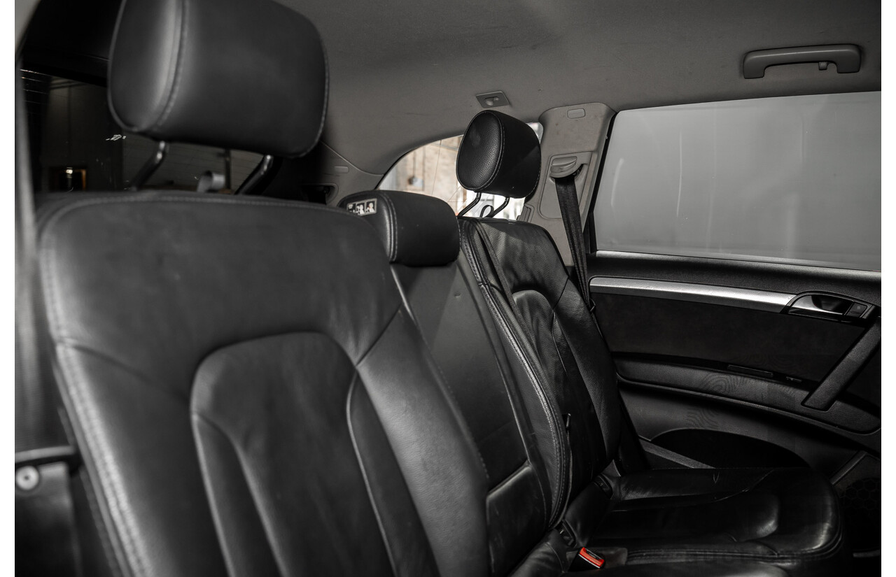 01/2012 Audi Q7 3.0 TFSI Quattro (AWD) MY12 4d Wagon Orca Black Metallic Supercharged V6 3.0L