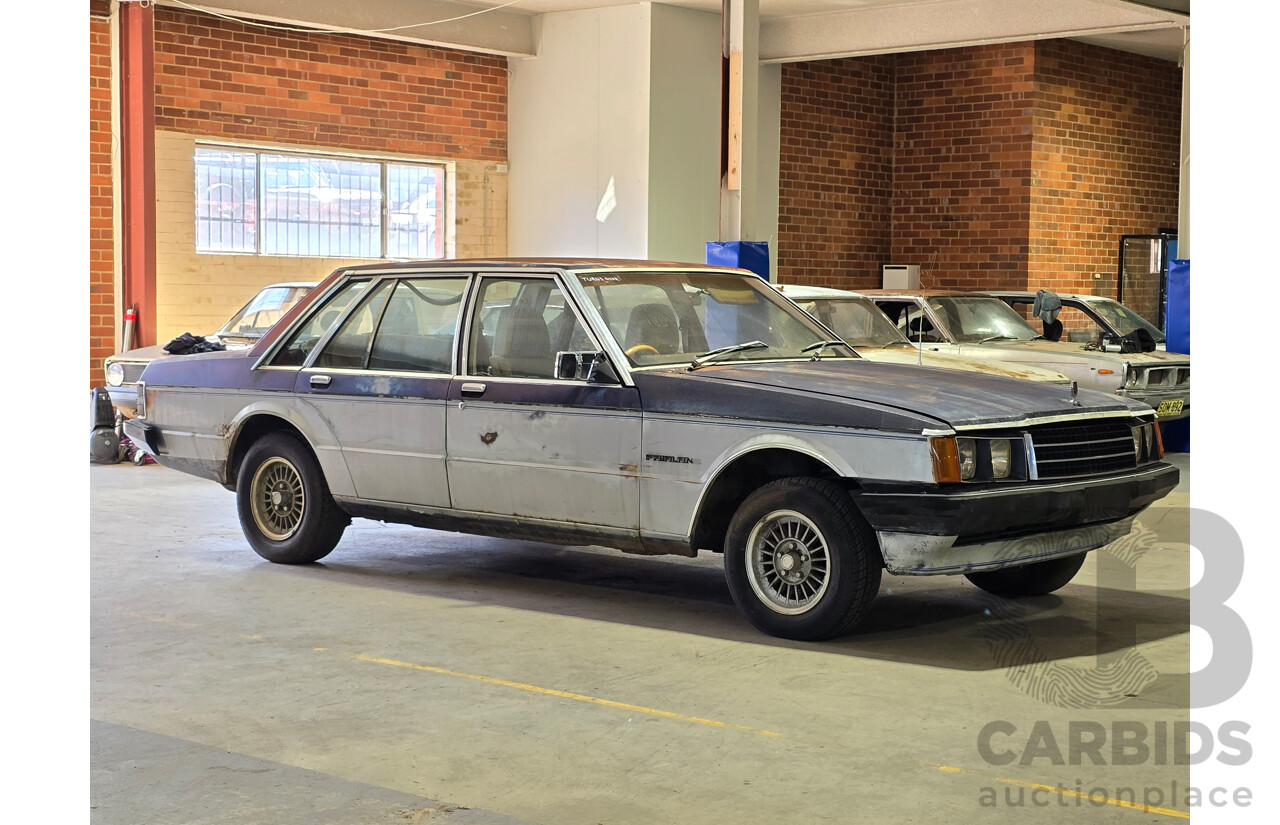 12/1981 Ford ZJ Fairlane 4d Sedan Blue / Silver V8 4.9L