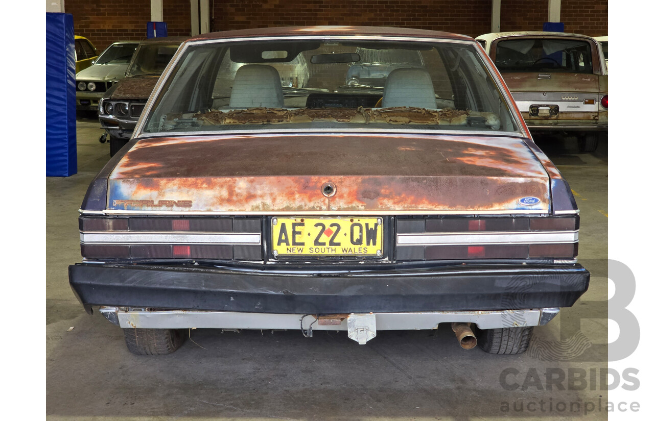 12/1981 Ford ZJ Fairlane 4d Sedan Blue / Silver V8 4.9L