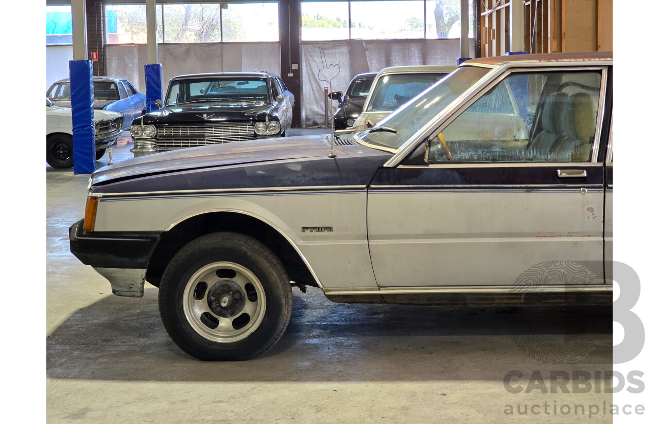 12/1981 Ford ZJ Fairlane 4d Sedan Blue / Silver V8 4.9L