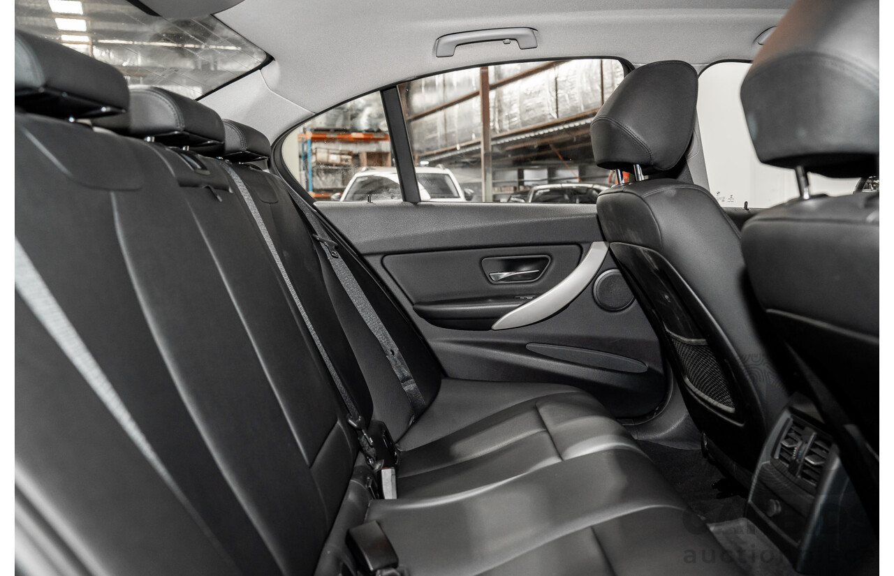 8/2014 BMW 316i F30 MY14 4d Sedan Schwarz Black II Turbo 1.6L