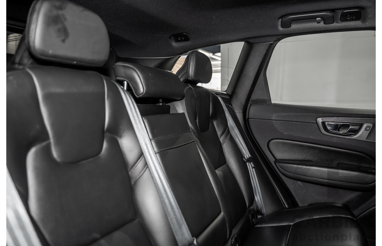 06/2020 Volvo XC60 T5 Inscription (AWD) 246 MY21 4D Wagon Onyx Black Turbo 2.0L