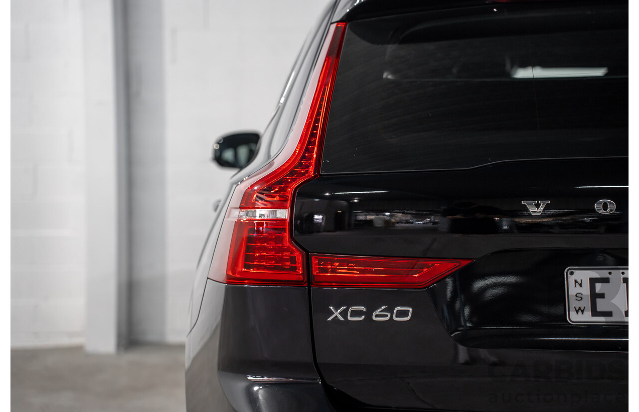 06/2020 Volvo XC60 T5 Inscription (AWD) 246 MY21 4D Wagon Onyx Black Turbo 2.0L