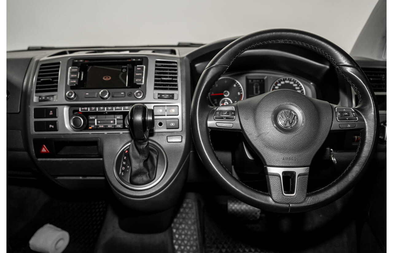 10/2015 Volkswagen Multivan Comfortline TDI400 FWD T5 MY15 4D Wagon Reflex Silver Turbo Diesel 2.0L - 7 Seats