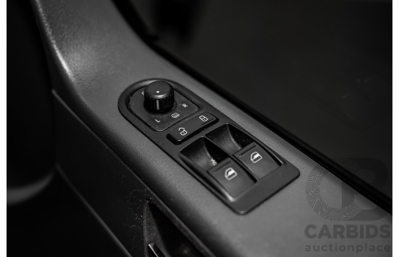 10/2015 Volkswagen Multivan Comfortline TDI400 FWD T5 MY15 4D Wagon Reflex Silver Turbo Diesel 2.0L - 7 Seats