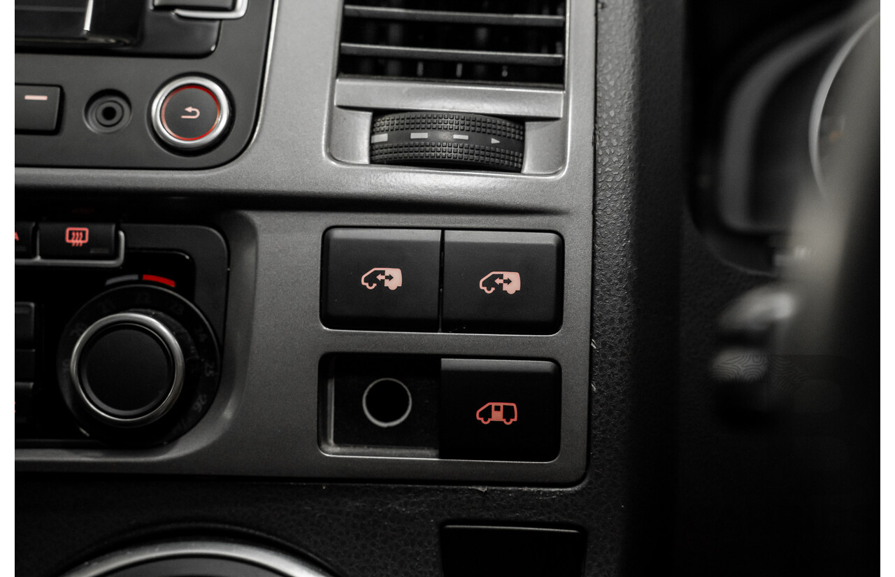 10/2015 Volkswagen Multivan Comfortline TDI400 FWD T5 MY15 4D Wagon Reflex Silver Turbo Diesel 2.0L - 7 Seats