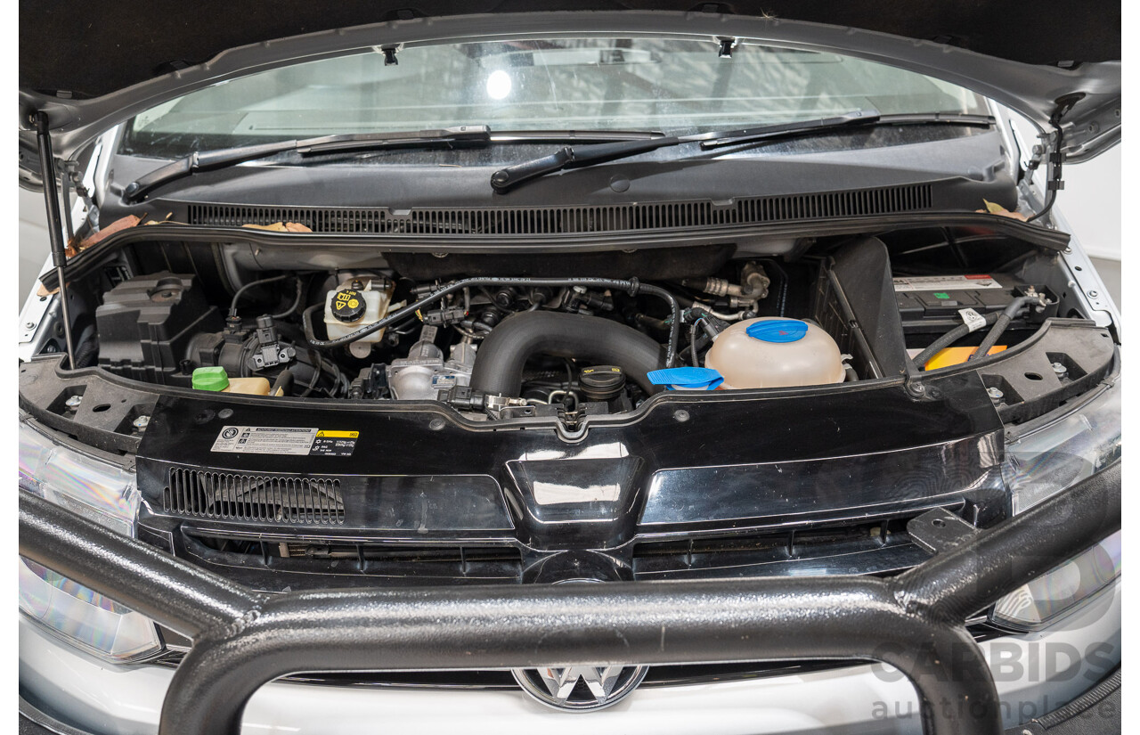 10/2015 Volkswagen Multivan Comfortline TDI400 FWD T5 MY15 4D Wagon Reflex Silver Turbo Diesel 2.0L - 7 Seats