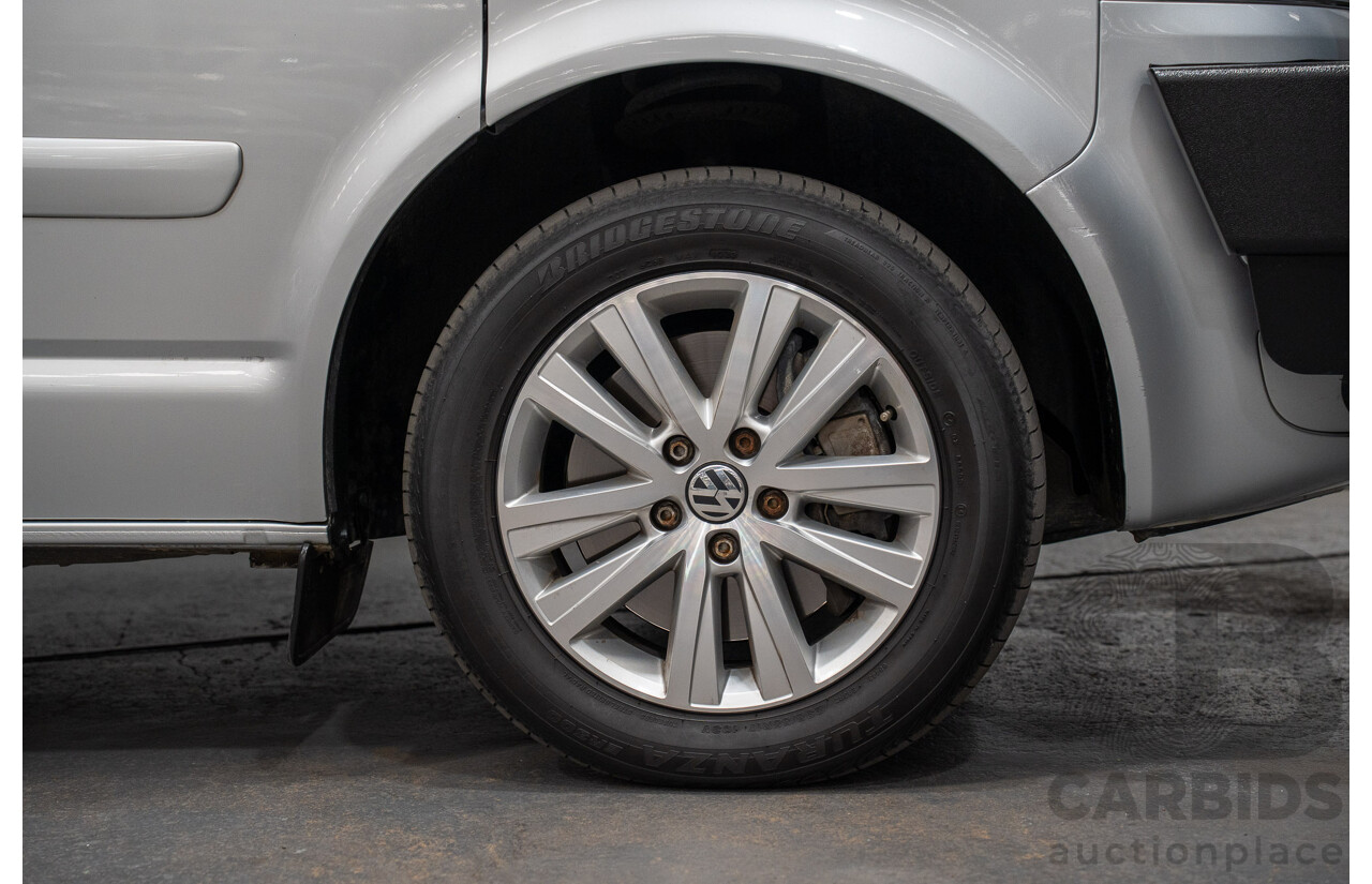 10/2015 Volkswagen Multivan Comfortline TDI400 FWD T5 MY15 4D Wagon Reflex Silver Turbo Diesel 2.0L - 7 Seats