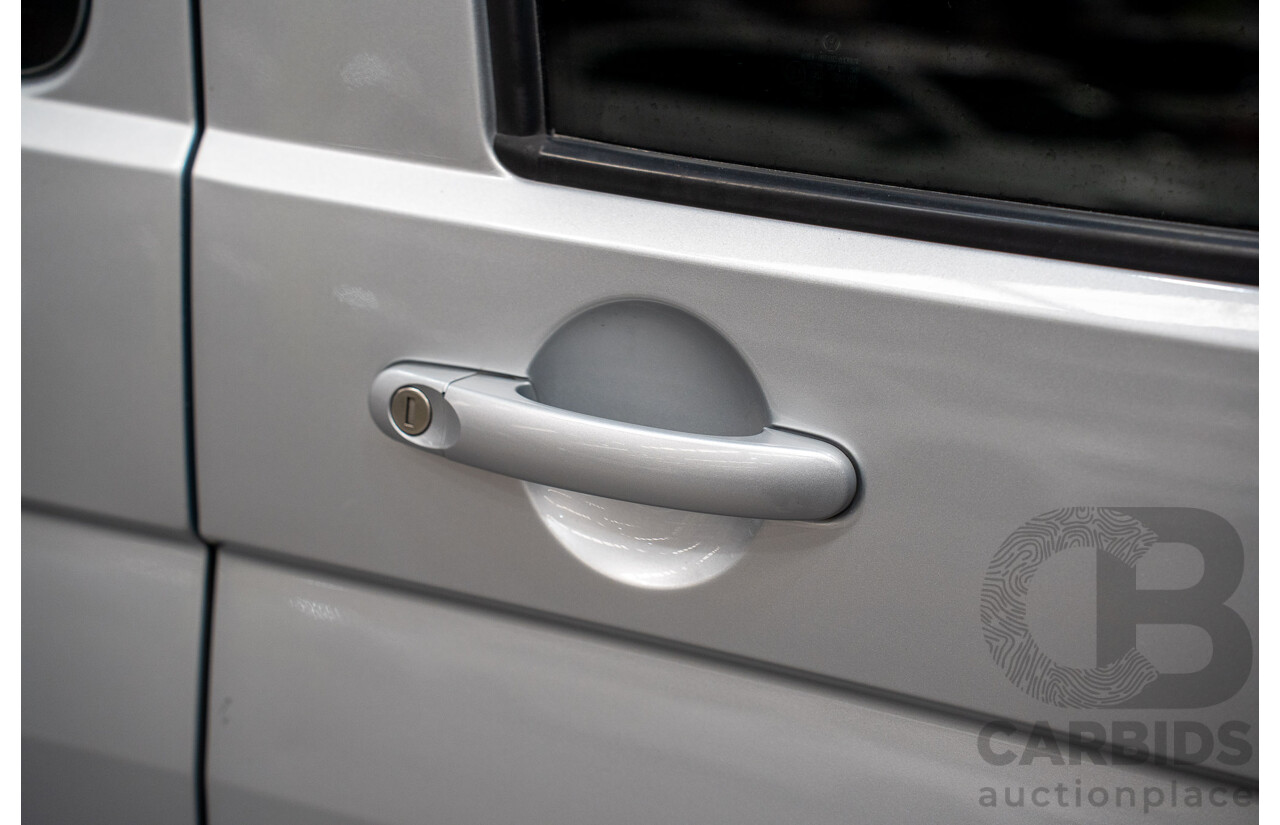 10/2015 Volkswagen Multivan Comfortline TDI400 FWD T5 MY15 4D Wagon Reflex Silver Turbo Diesel 2.0L - 7 Seats