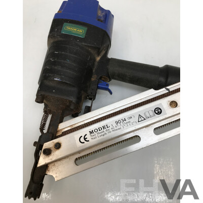 Trade Air Nail Gun with Case