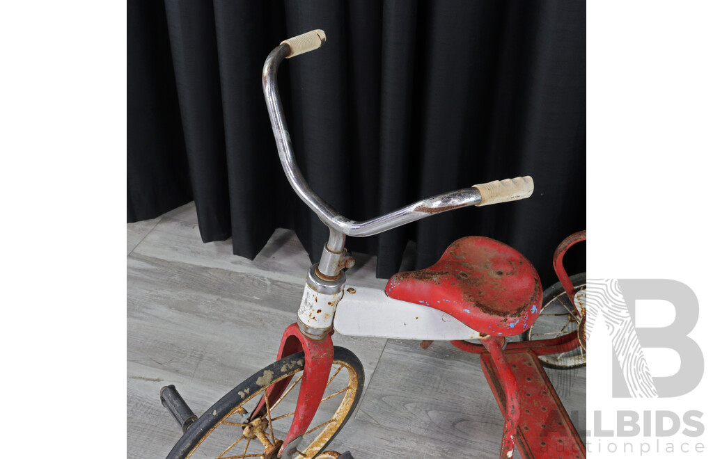 Vintage Metal Children’s Trike