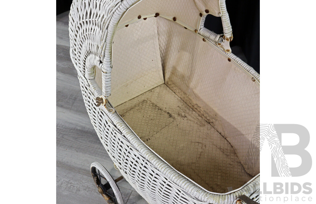 Vintage Wicker Dolls Pram