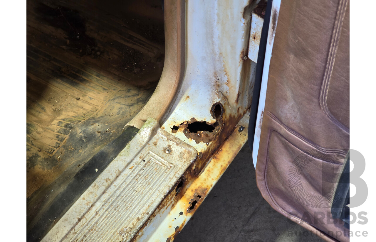 2/1978 Ford XC Falcon Panel Van Diamond White 4.1L