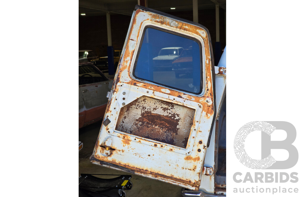 2/1978 Ford XC Falcon Panel Van Diamond White 4.1L