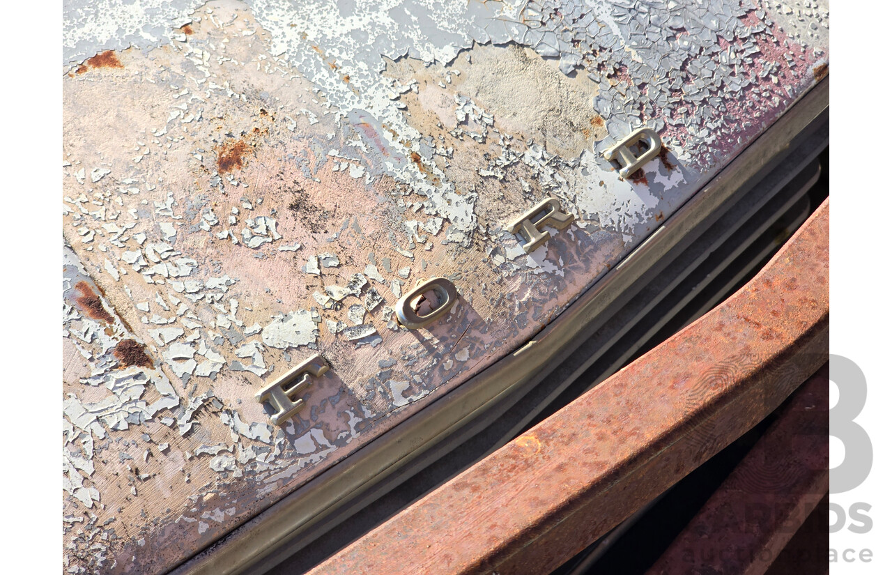 2/1978 Ford XC Falcon Panel Van Diamond White 4.1L
