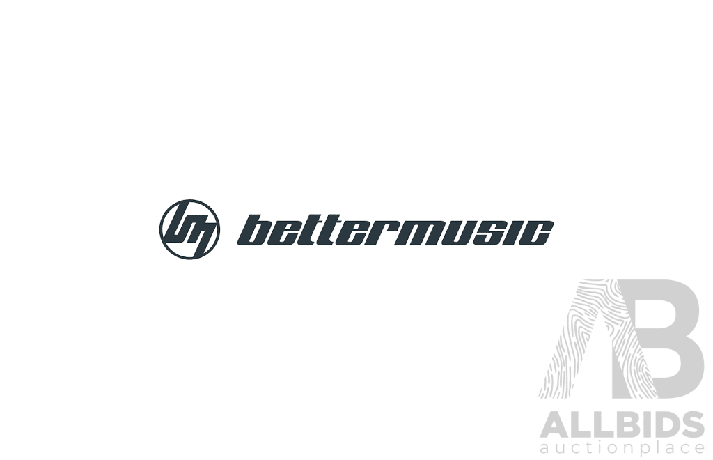 Yamaha Full sized Classical Acoustic Guitar