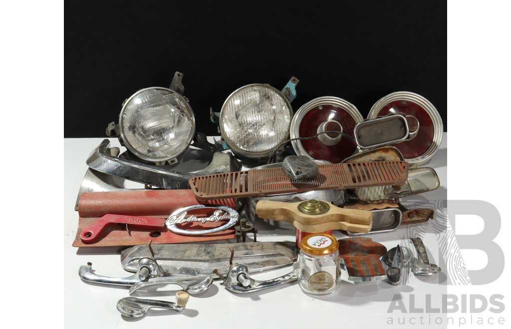 Collection Vintage and Other Car Parts