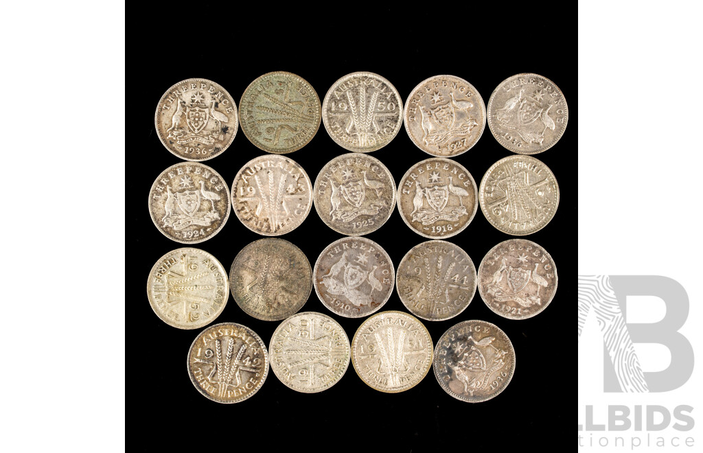 Nineteen Australian KGV Silver Threepence, Examples Spanning 1910 to 1954, Twelve Pre 1945