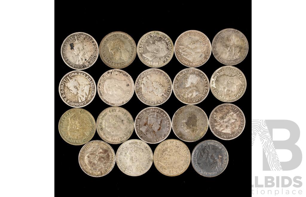 Nineteen Australian KGV Silver Threepence, Examples Spanning 1910 to 1954, Twelve Pre 1945
