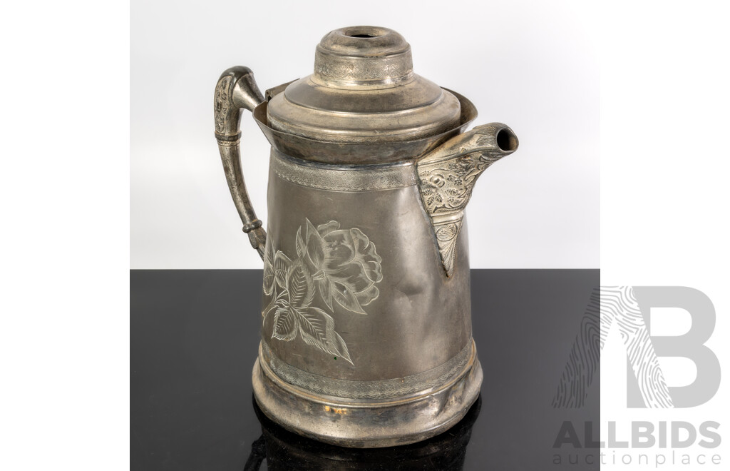 Vintage New Amsterdam Quadruple Plated Silver Plate Coffee Pot