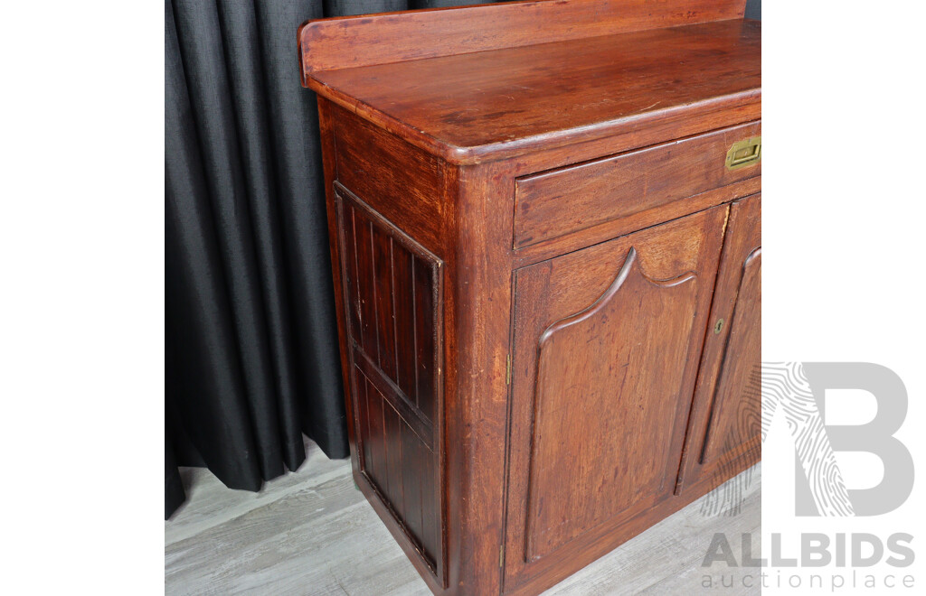 Victorian Cedar Meat Safe Base