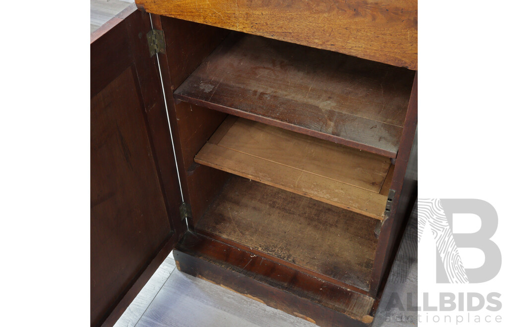 English Provincial William IV Mahogany Pedestal Sideboard