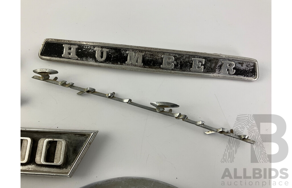 Two Holden FB Hubcaps, Automotive Badges Including Humber Supersnipe and Astor 21