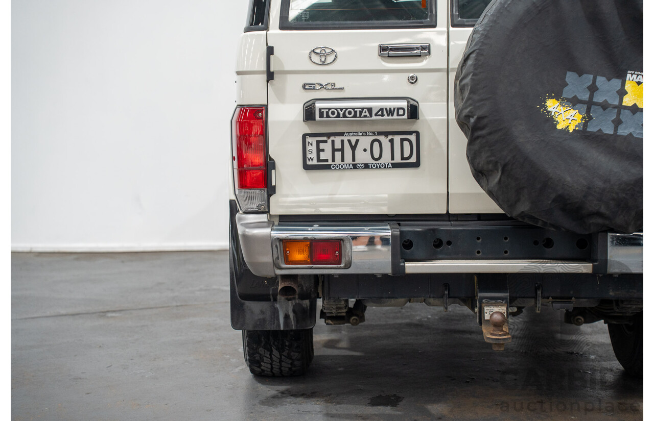 02/2020 Toyota Landcruiser GXL (4x4) 4x4 VDJ76R 4d Wagon White Turbo Diesel V8 4.5L