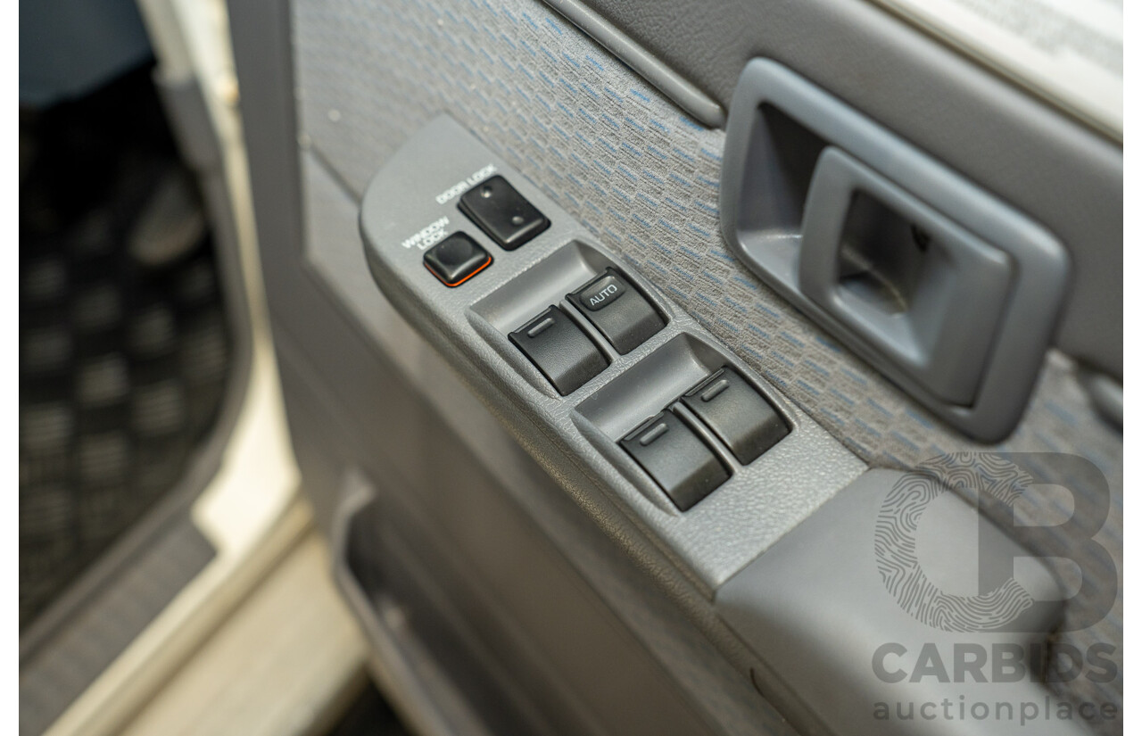 02/2020 Toyota Landcruiser GXL (4x4) 4x4 VDJ76R 4d Wagon White Turbo Diesel V8 4.5L