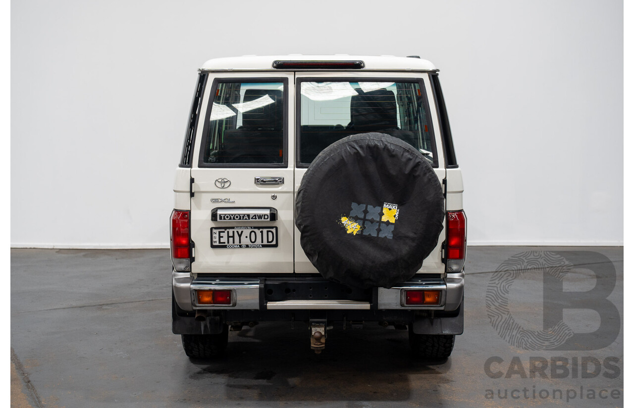 02/2020 Toyota Landcruiser GXL (4x4) 4x4 VDJ76R 4d Wagon White Turbo Diesel V8 4.5L
