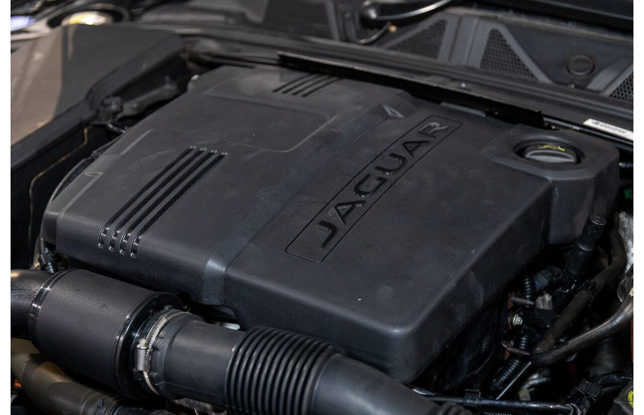 3/2014 Jaguar XF 2.2D Premium Luxury MY14 4d Sedan Ultimate Black Metallic Turbo Diesel 2.2L