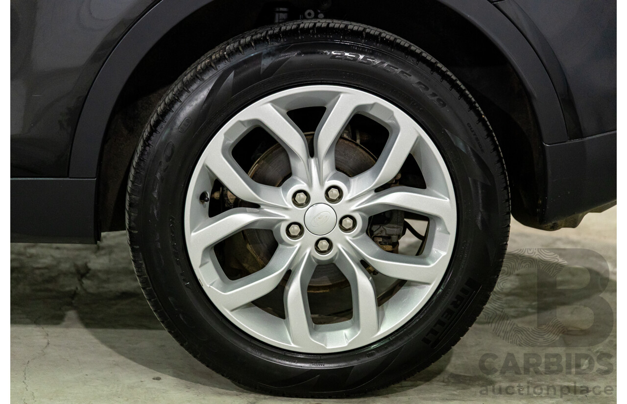 11/2016 Land Rover Discovery Sport TD4 180 HSE (AWD) LC MY17 4D Wagon Santorini Metallic Black Turbo Diesel 2.0L - 7 Seater