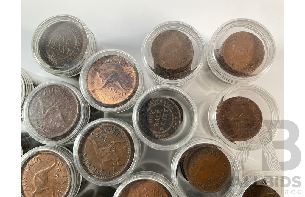 Collection of Australian Pennies and Half Pennies, Examples Spanning 1911 to 1964 - Approximately 4.6 Kilograms
