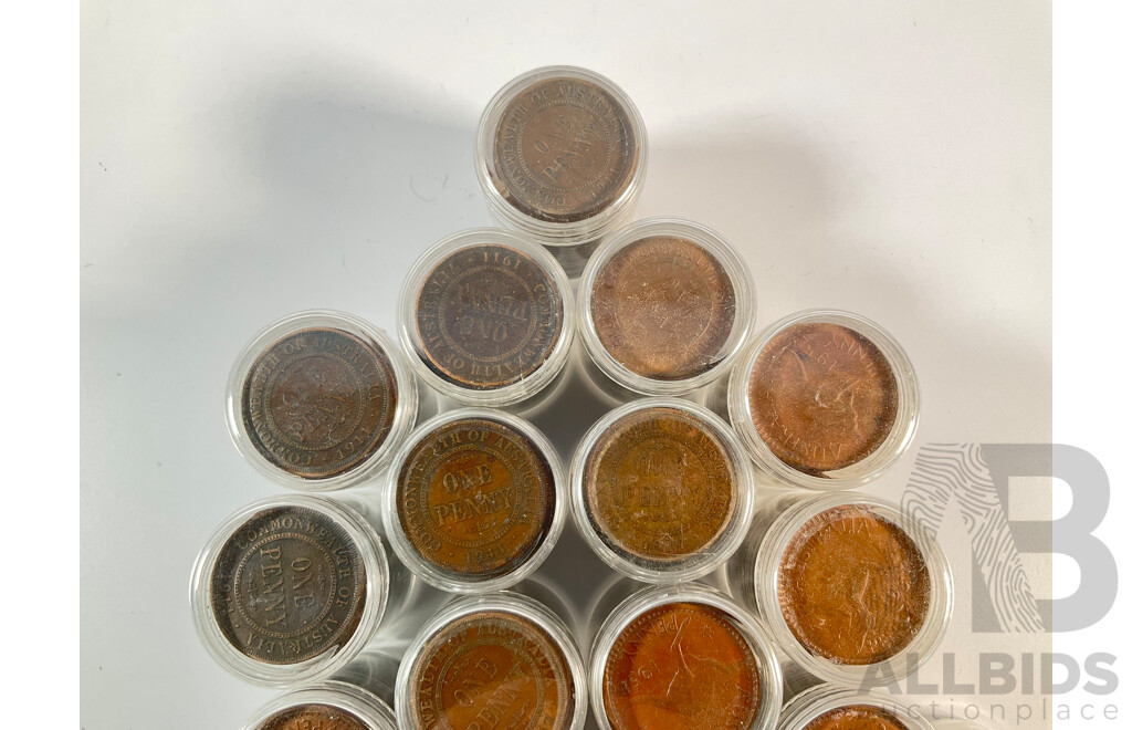 Collection of Australian Pennies and Half Pennies, Examples Spanning 1911 to 1964 - Approximately 4.6 Kilograms