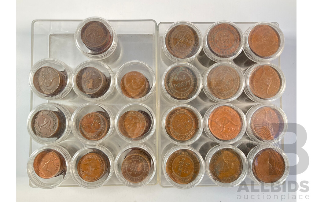 Collection of Australian Pennies and Half Pennies, Examples Spanning 1911 to 1964 - Approximately 4.6 Kilograms