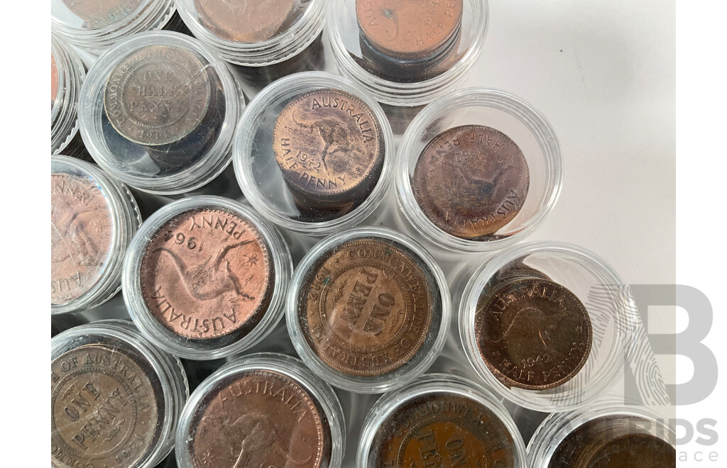 Collection of Australian Pennies and Half Pennies, Examples Spanning 1911 to 1964 - Approximately 4.6 Kilograms
