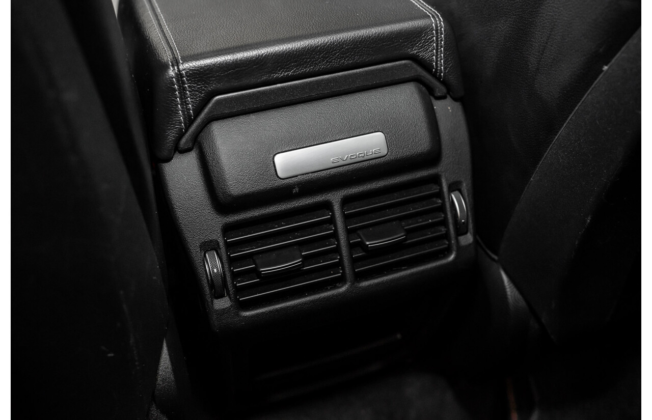 12/2017 Land Rover Range Rover Evoque TD4 SE 110 Dynamic (AWD) MY18 4d Wagon Firenze Red Turbo Diesel 2.0L