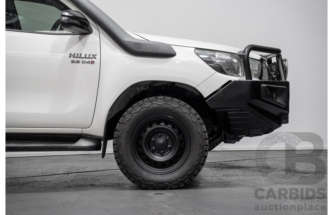 5/2019 Toyota Hilux SR (4x4) GUN126R MY19 UPGRADE Double C/Chas White Turbo Diesel 2.8L
