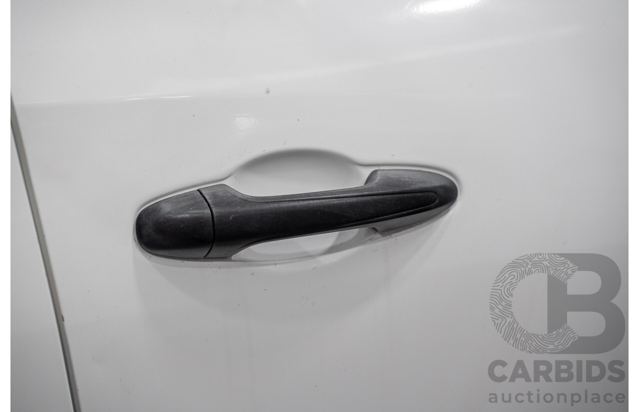 5/2019 Toyota Hilux SR (4x4) GUN126R MY19 UPGRADE Double C/Chas White Turbo Diesel 2.8L